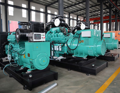康明斯（sī）KTA38-G2兩台機組（zǔ）並機成功